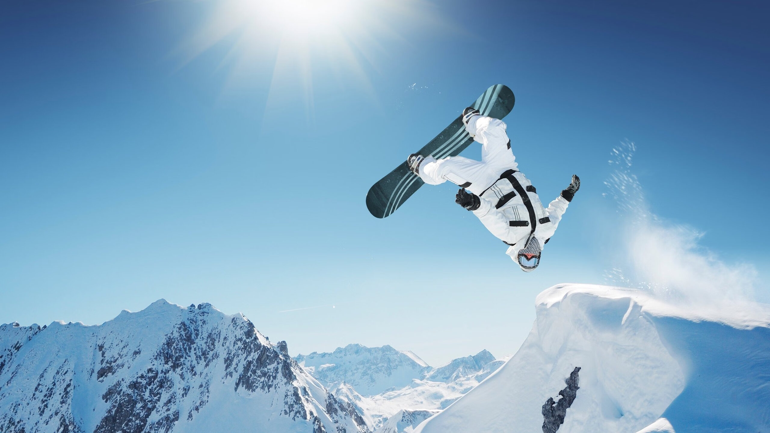 _海底隧道足球赛：穿越水域的竞技体验_，海底隧道新闻